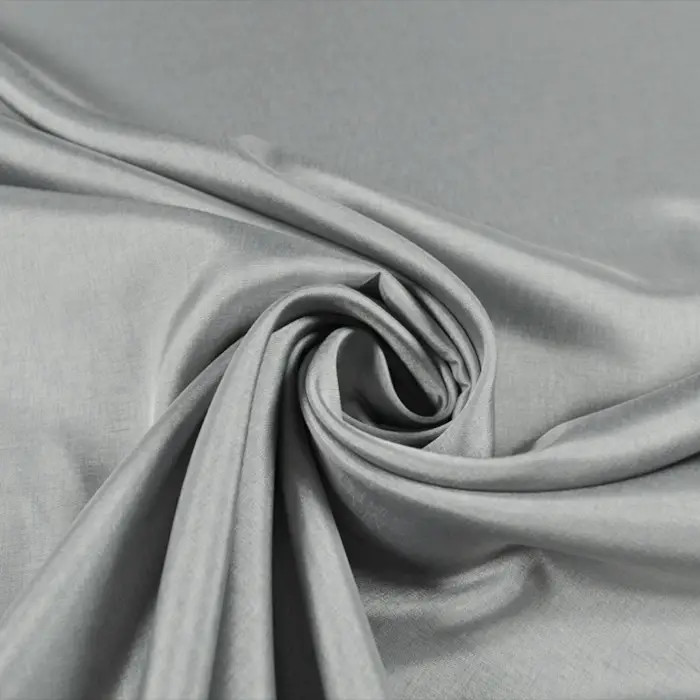 Doublure Venezia Gris Clair 138cm au 50cm Doublure Venezia Gris Clair 138cm au 50cm