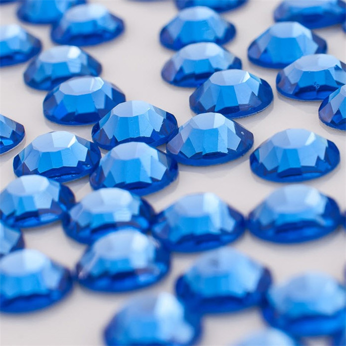 Strass thermocollant SS16 3,5mm Bleu Roi Strass thermocollant SS16 3,5mm Bleu Roi